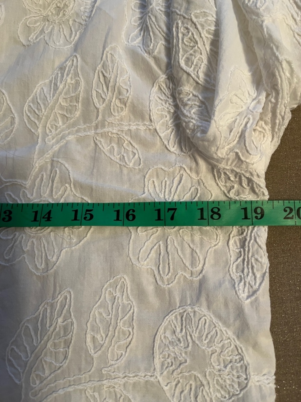 T Tahari White Floral Embroidered Button-Down Shirt - Picture 5 of 7